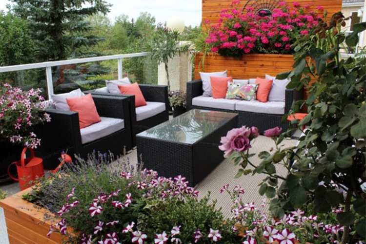 Colourful Green Balcony