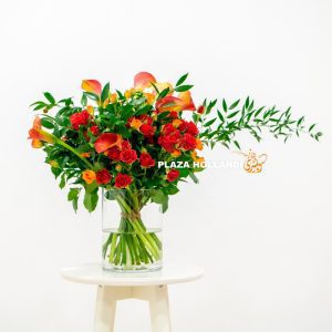 red spray roses and calla lily flower bouquet