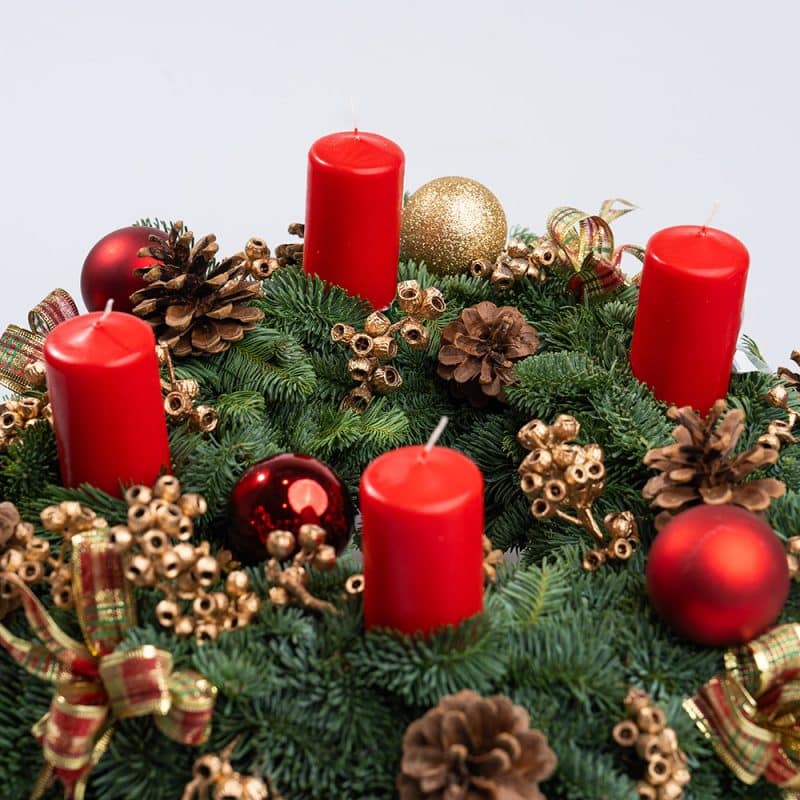 Christmas Table Centerpiece with Evergreens & Candles