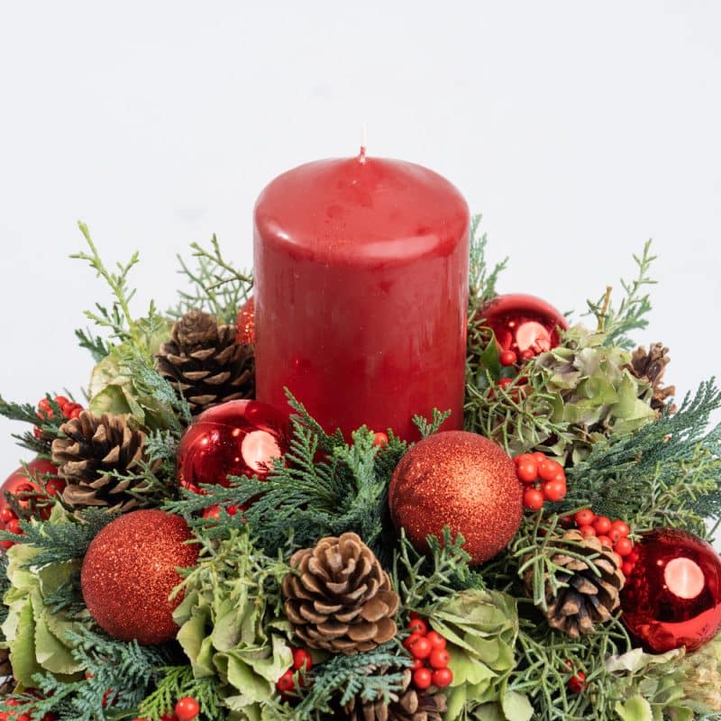 Winterberry Glow Red Candle with Pinecones and Spruce