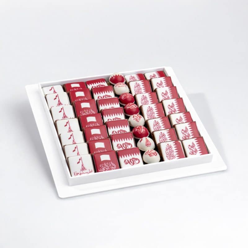 National Day Celebration 43-Piece Plaza Hollandi Premium Chocolates Square Tray