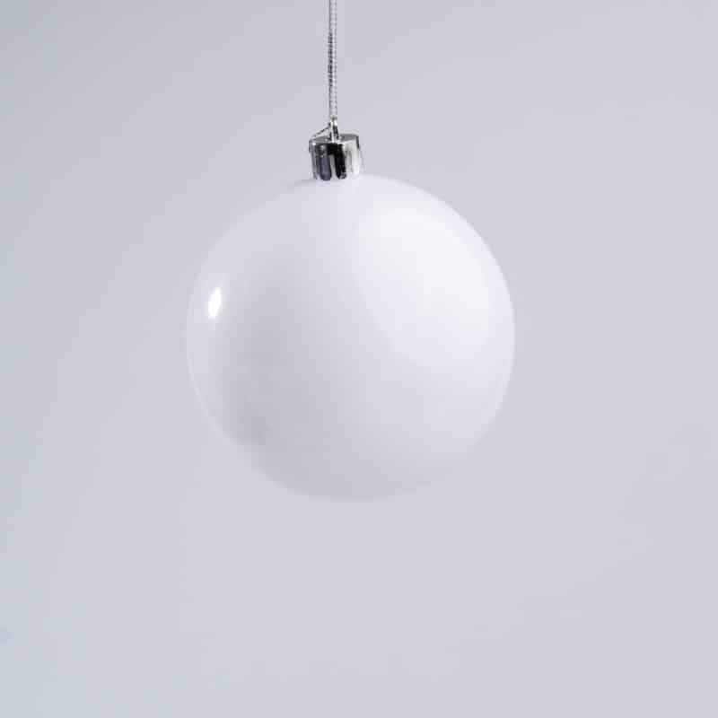 Luxury White Christmas Decoration Hanging Balls Mix - 24 pcs