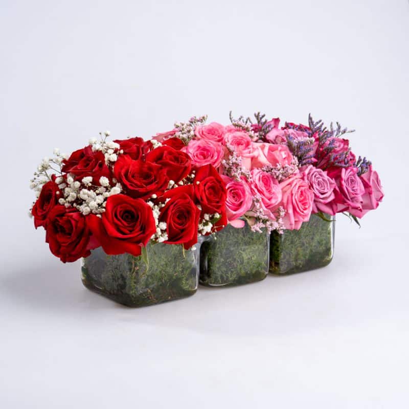 Elegant Roses Bouquet with Gypsophila and Limonium